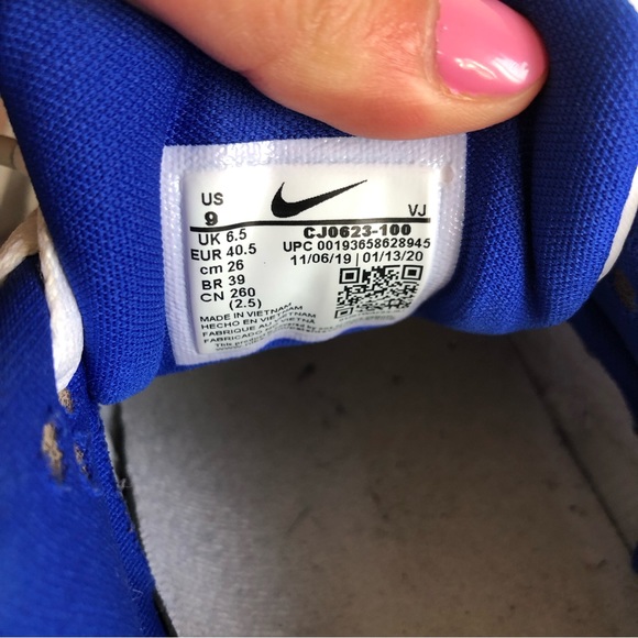 SOLD Nike Women's Air Max 90 SE Easter Sneakers - Picture 13 of 13